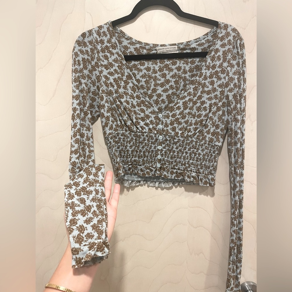 Urban outfitters, crop top, stretchy material, blue and brown flower detail.